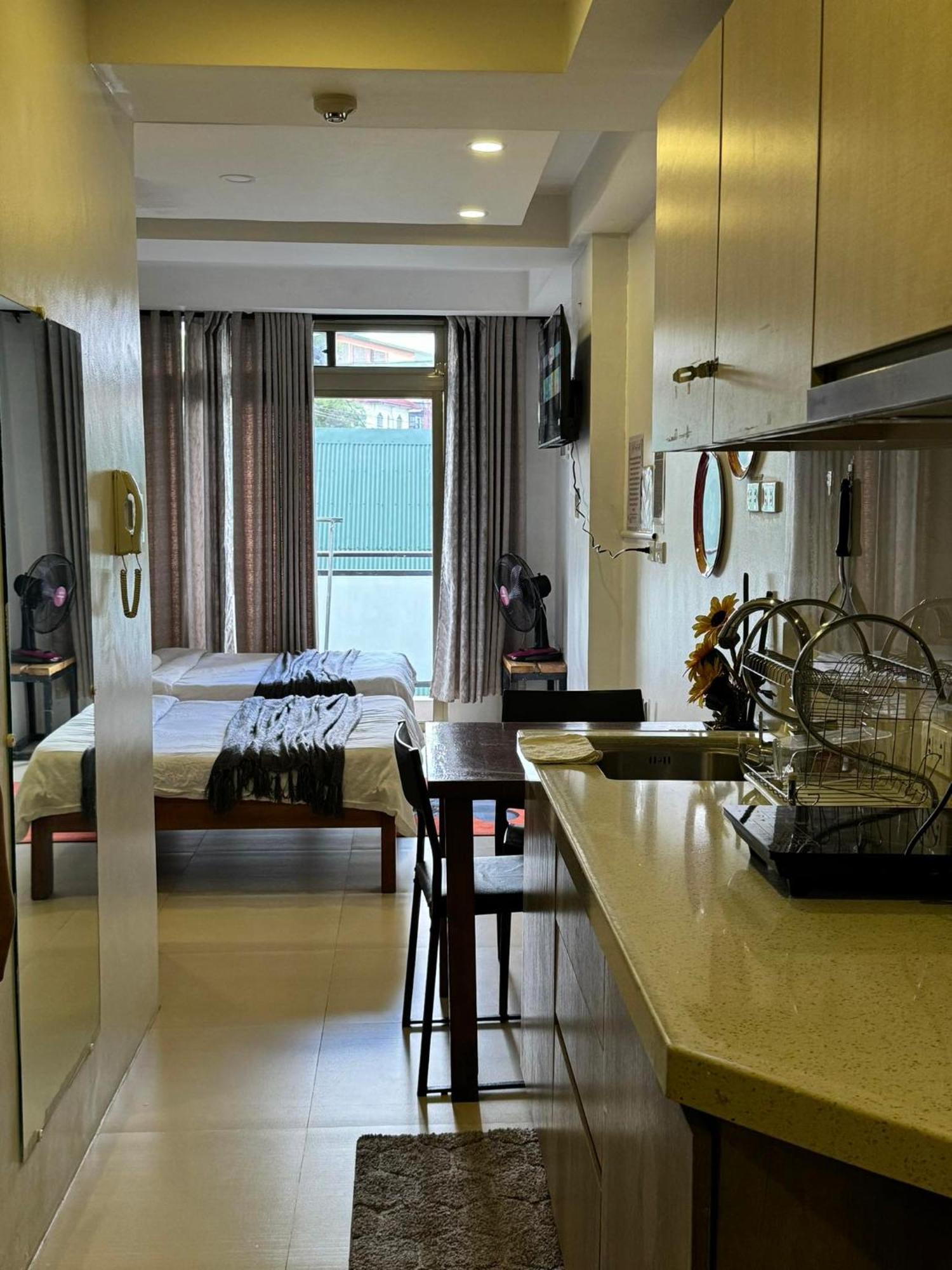 Susana'S Baguio Condotel Багио Экстерьер фото